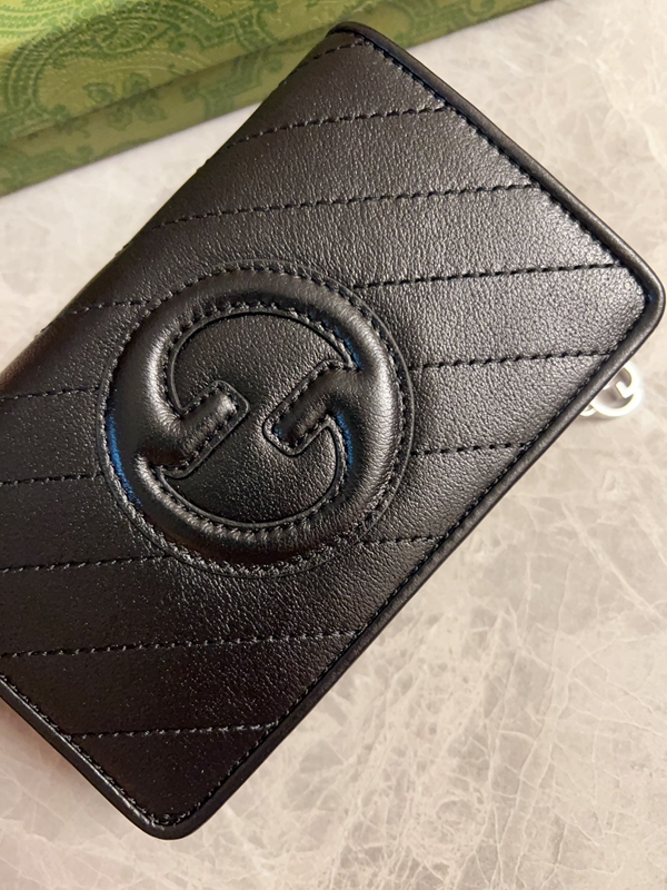 グッチ財布 レプリカ背面デザイン